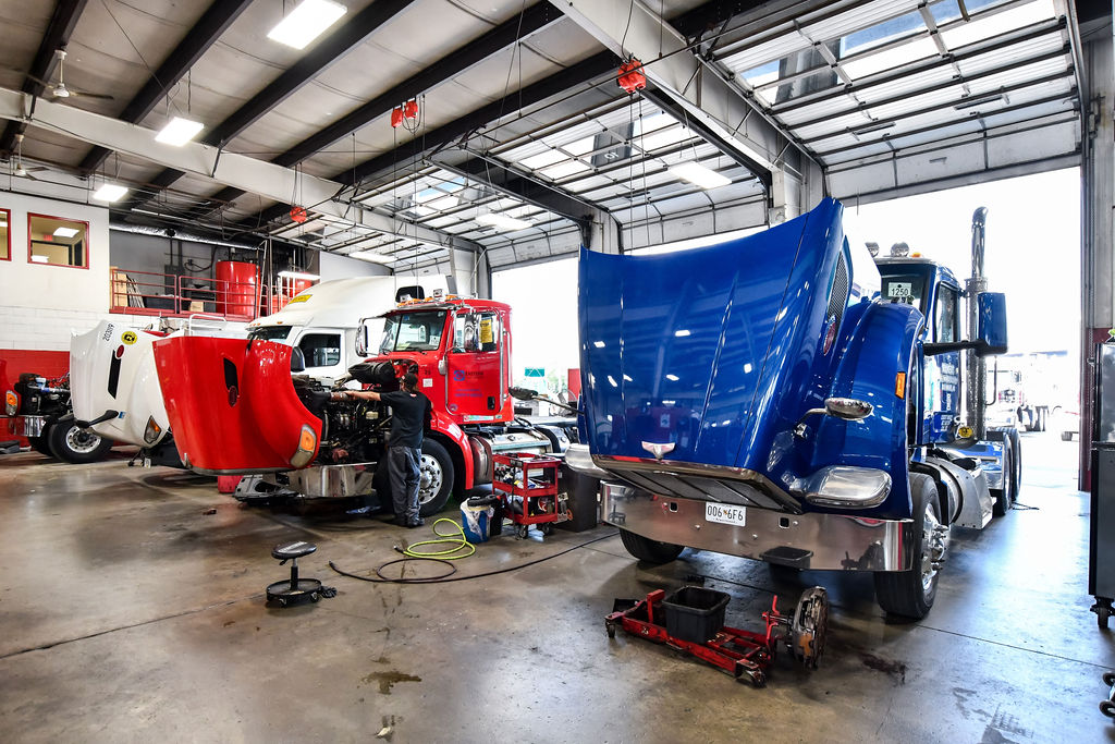 The Peterbilt Store Baltimore Semi Truck Repair Shop
