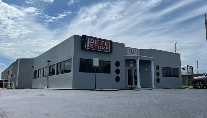 The Peterbilt Store Miami