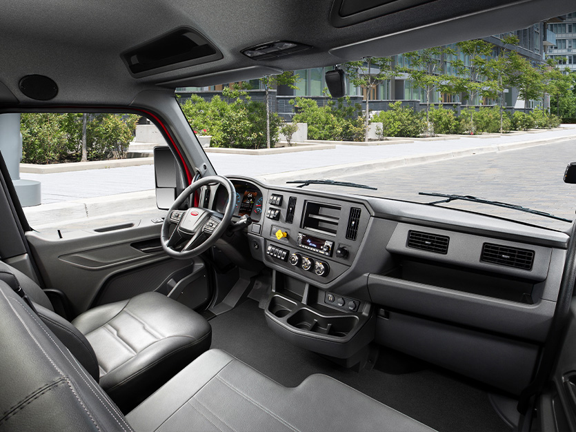 Peterbilt 536 interior