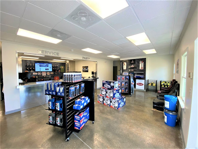 The Peterbilt Store Chesapeake Virginia Diesel Truck Parts Showroom