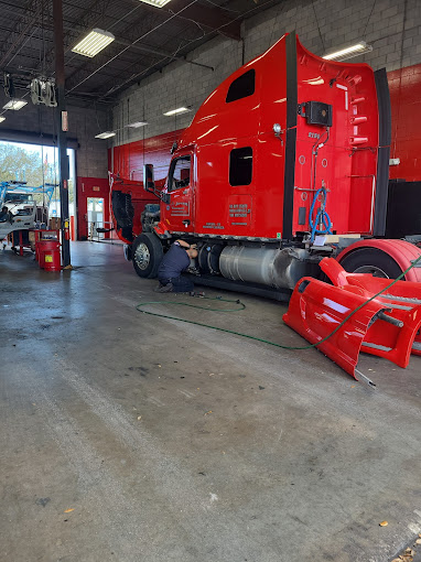 The Peterbilt Store Fort Pierce Florida Semi Truck Repair