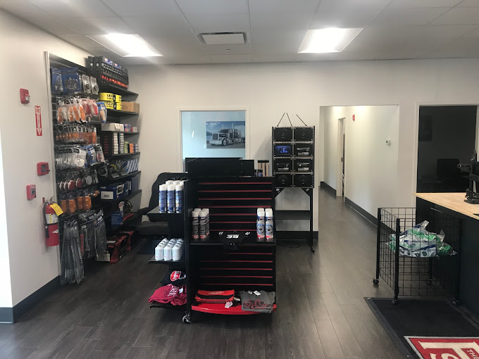 The Peterbilt Store Savannah Georgia Semi Truck Parts Counter