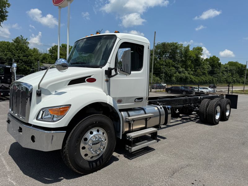 2026 Peterbilt 548