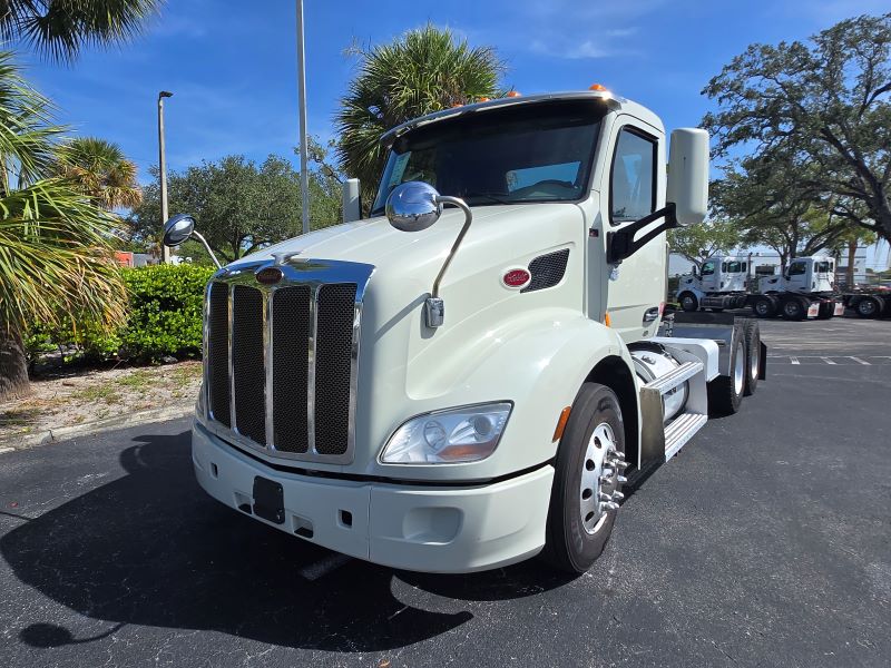 2021 Peterbilt 579