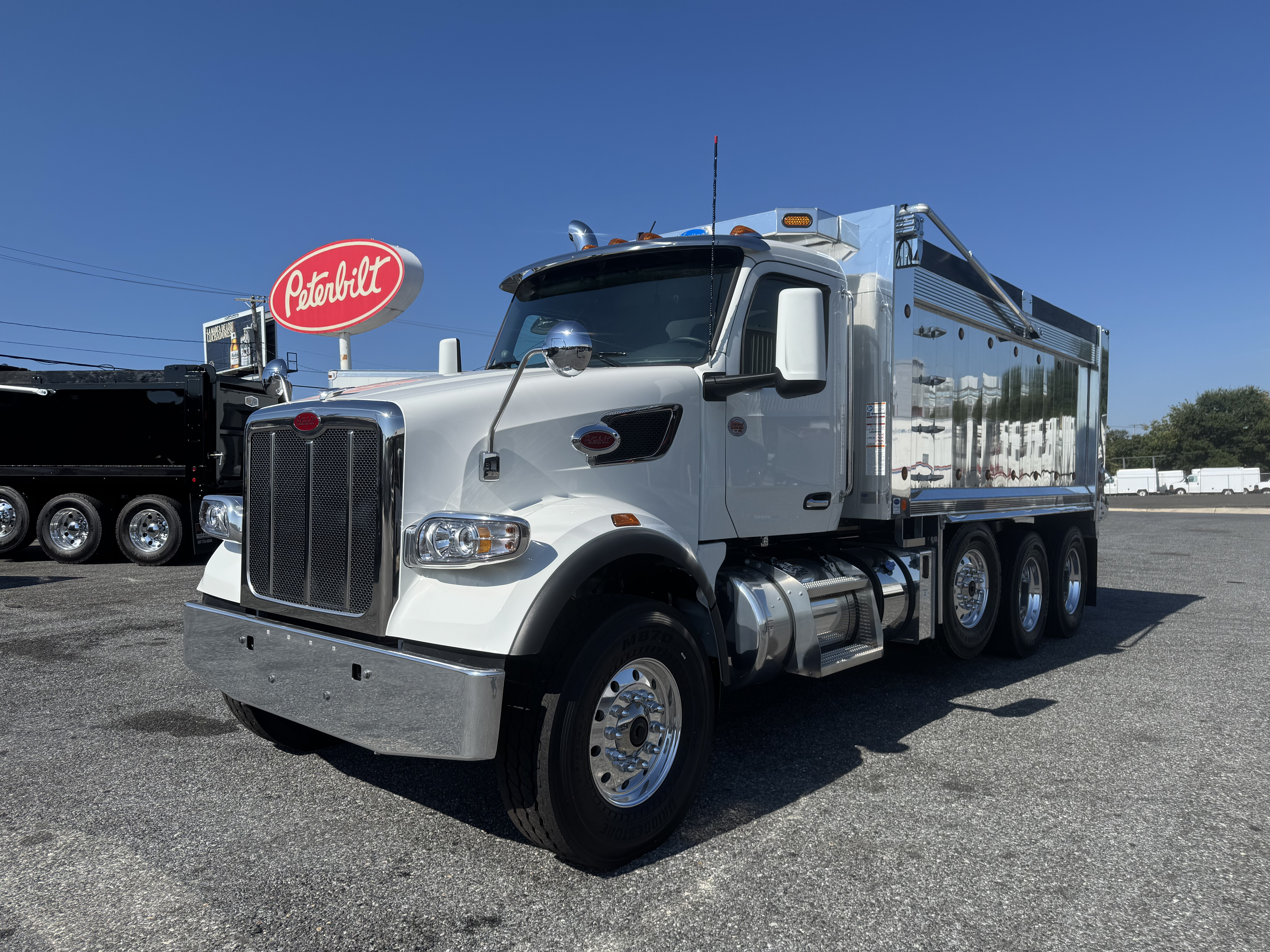 2026 Peterbilt 567