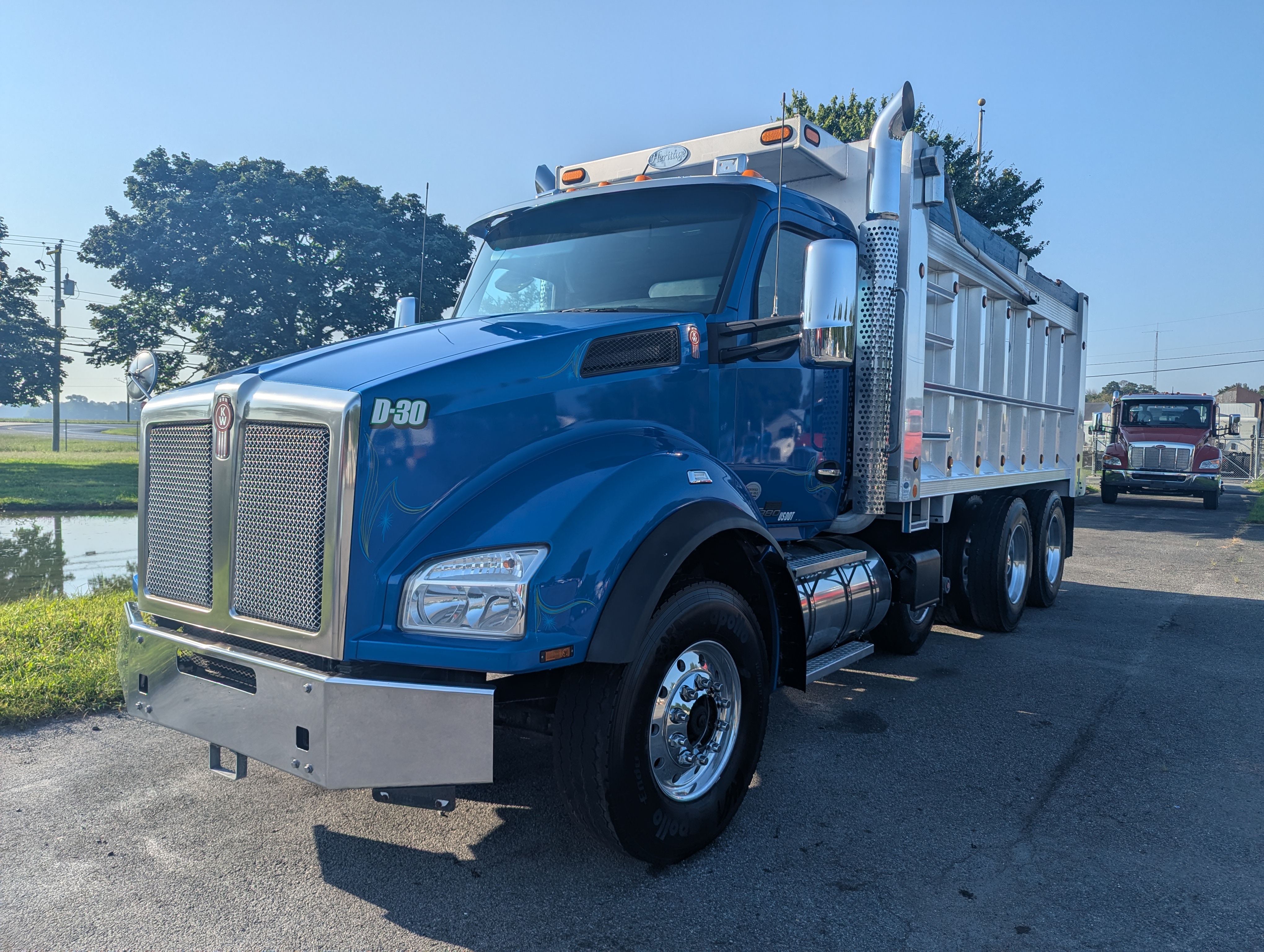 2021 Kenworth T880