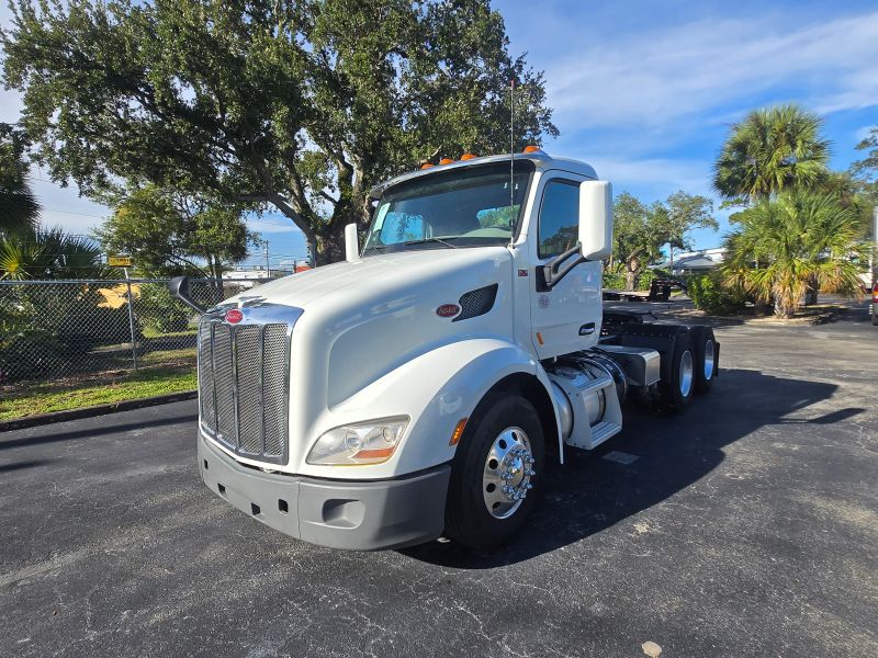 2021 Peterbilt 579