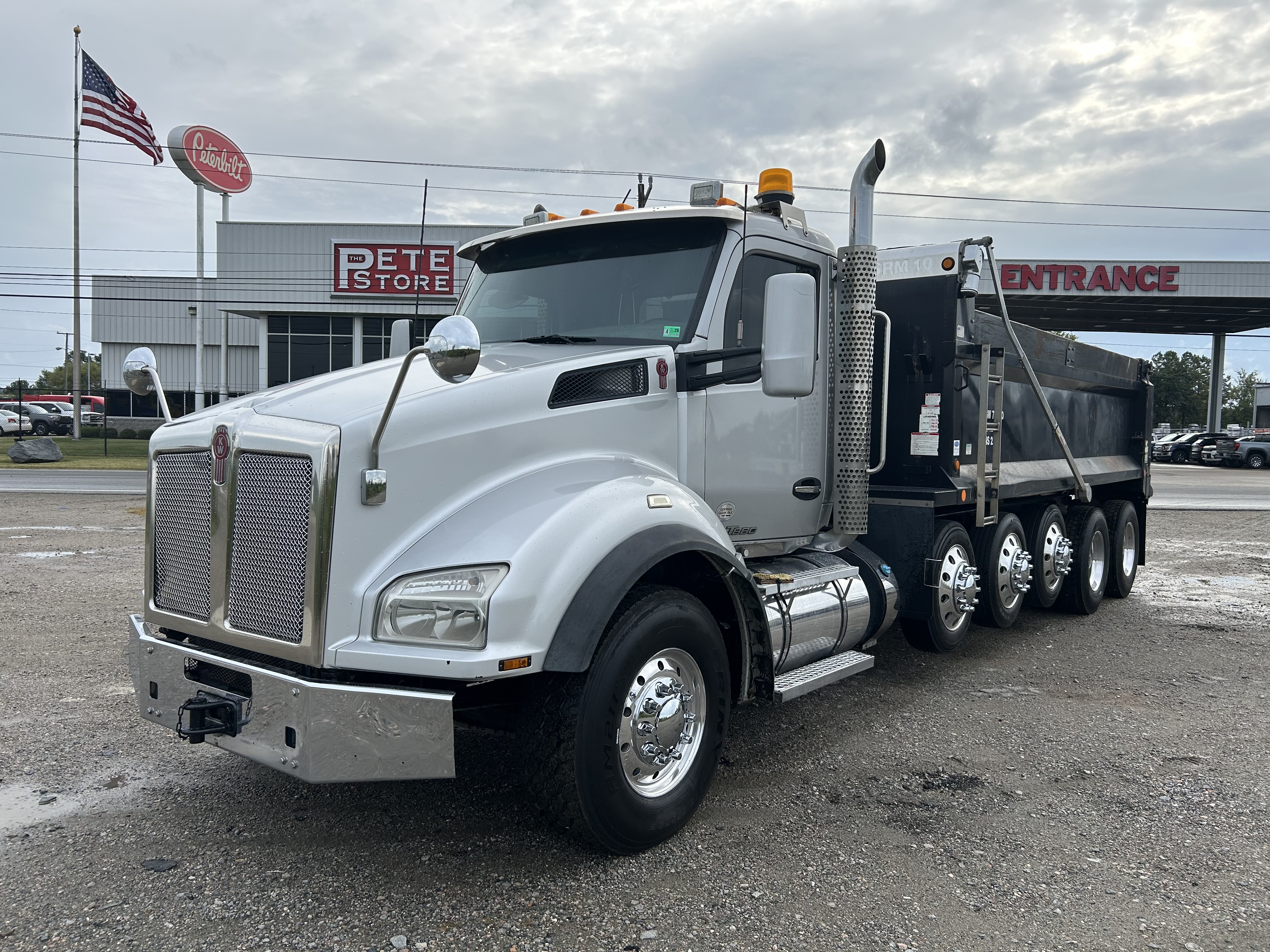2016 Kenworth T880
