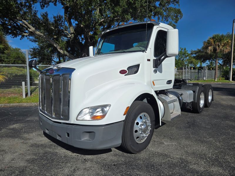 2021 Peterbilt 579