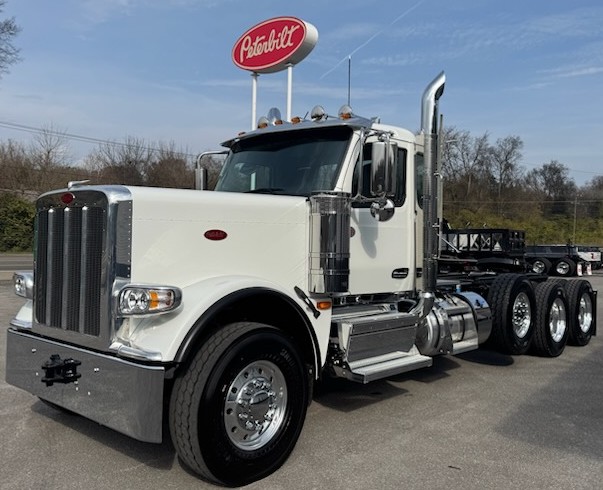 2026 Peterbilt 589