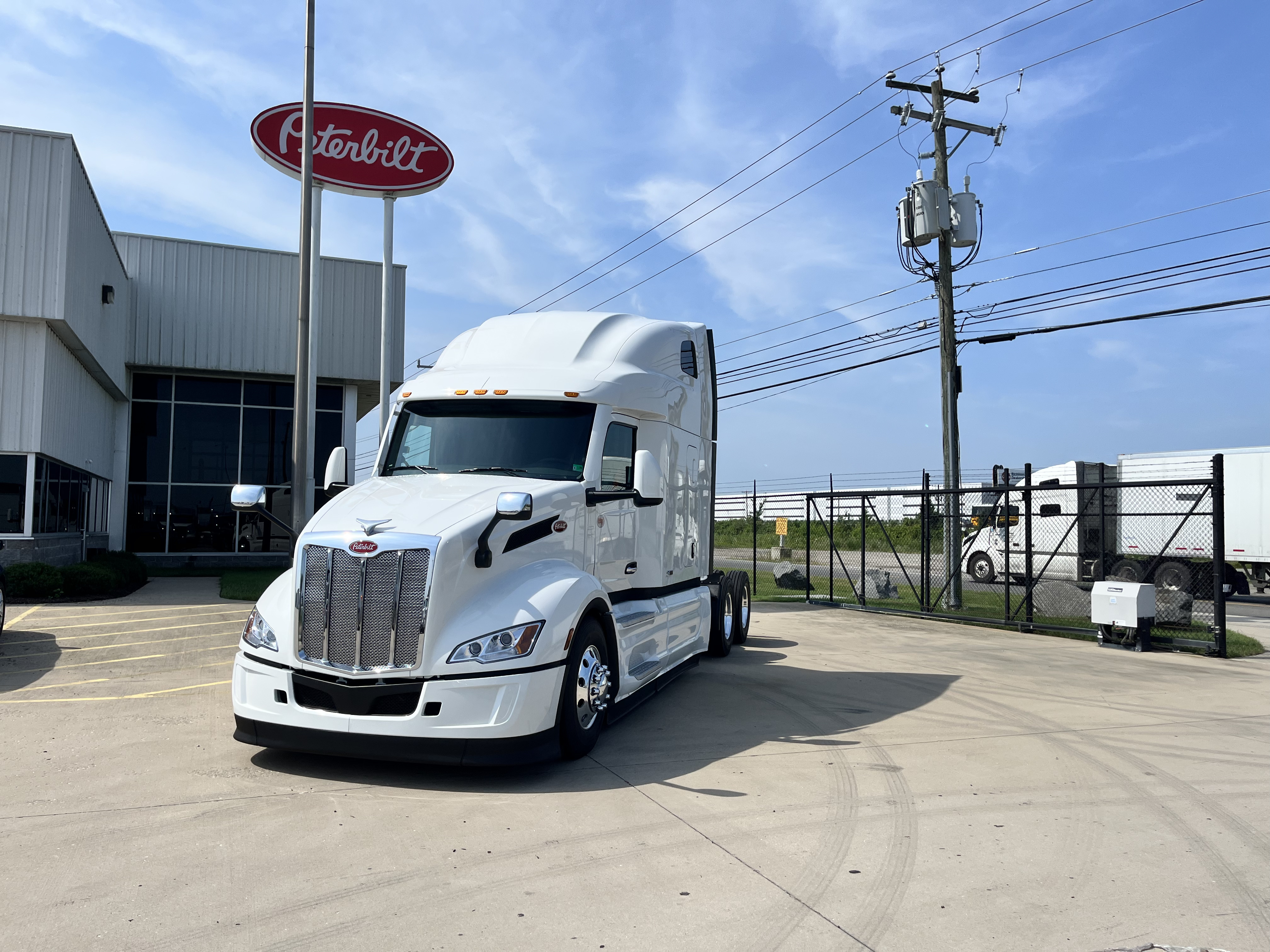 2026 Peterbilt 579