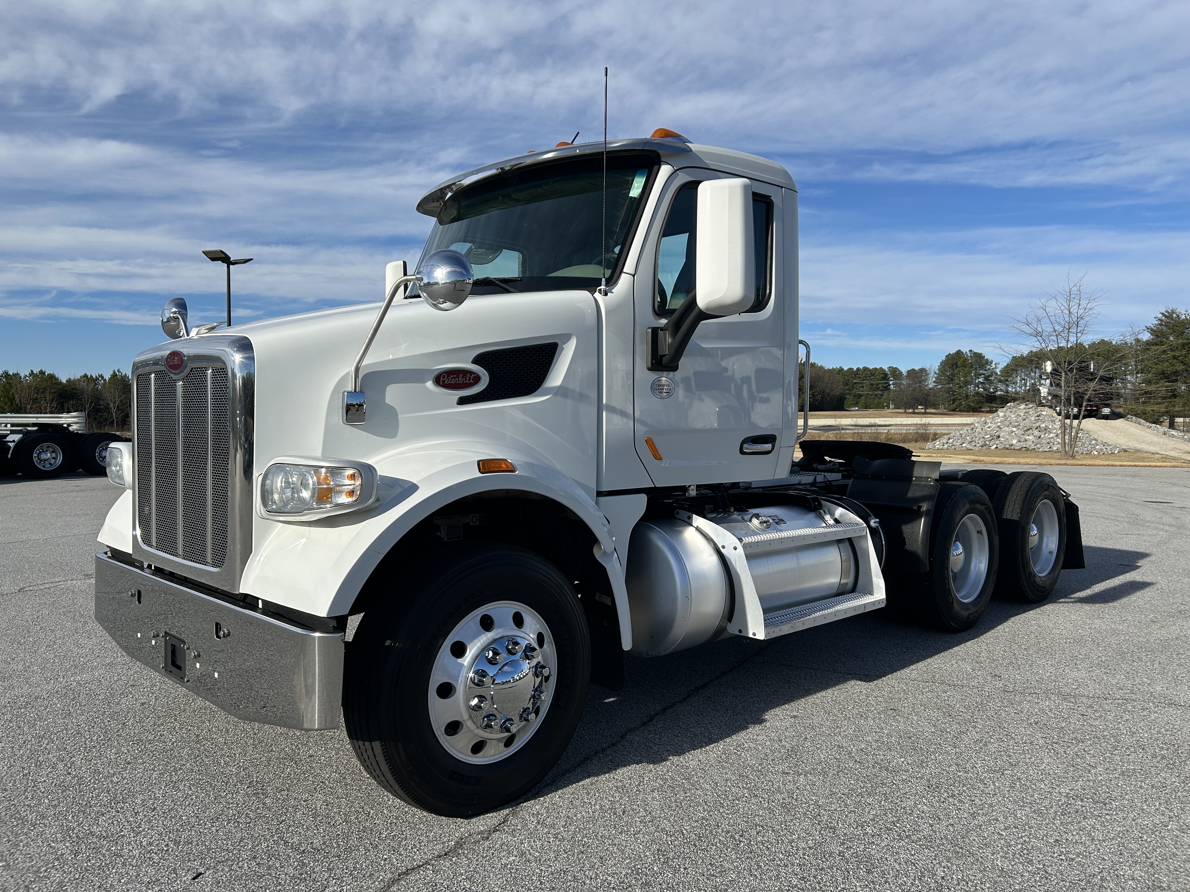 2020 Peterbilt 567