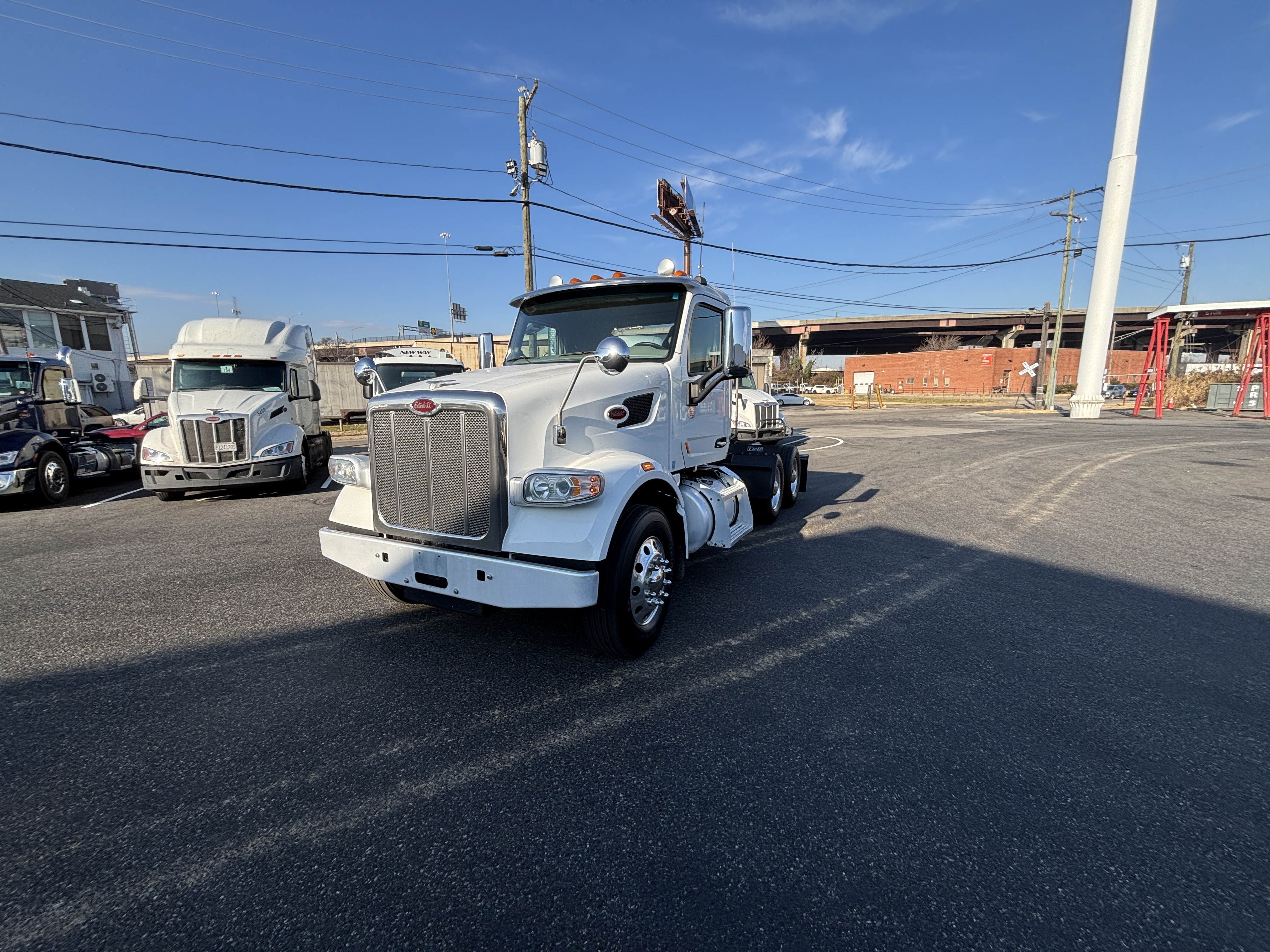 2020 Peterbilt 567