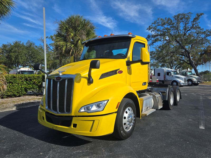 2022 Peterbilt 579
