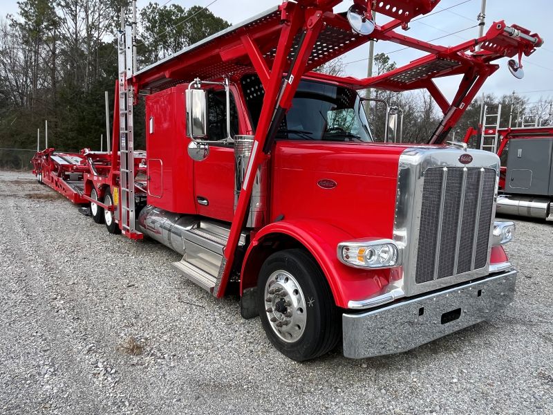 2025 Peterbilt 589