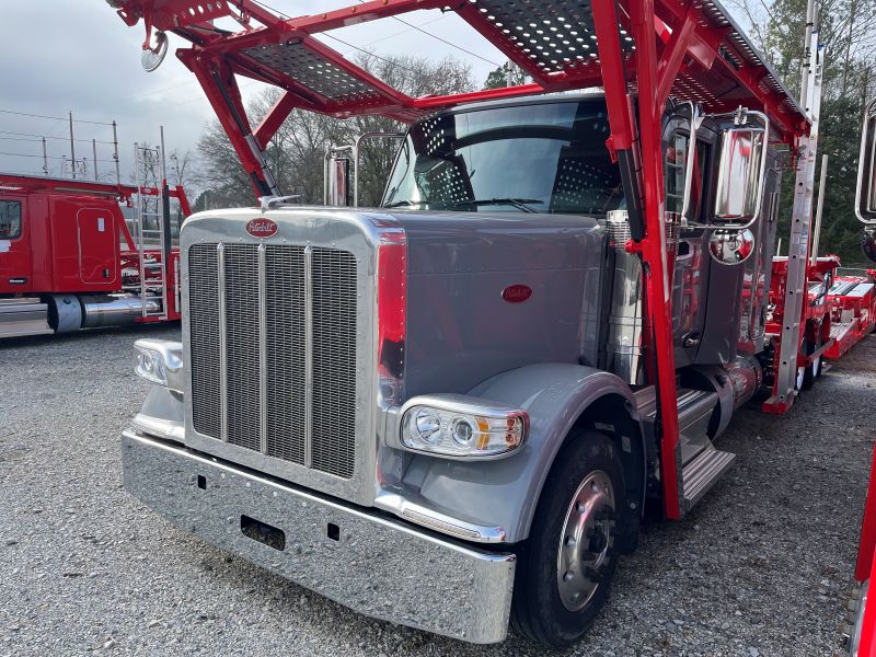 2025 Peterbilt 589