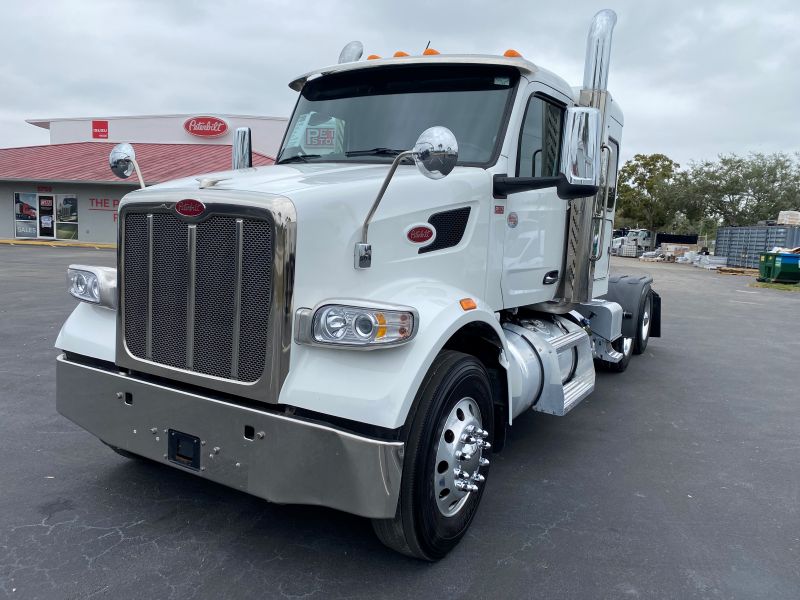 2025 Peterbilt 567