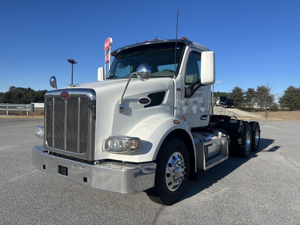 2022 Peterbilt 567