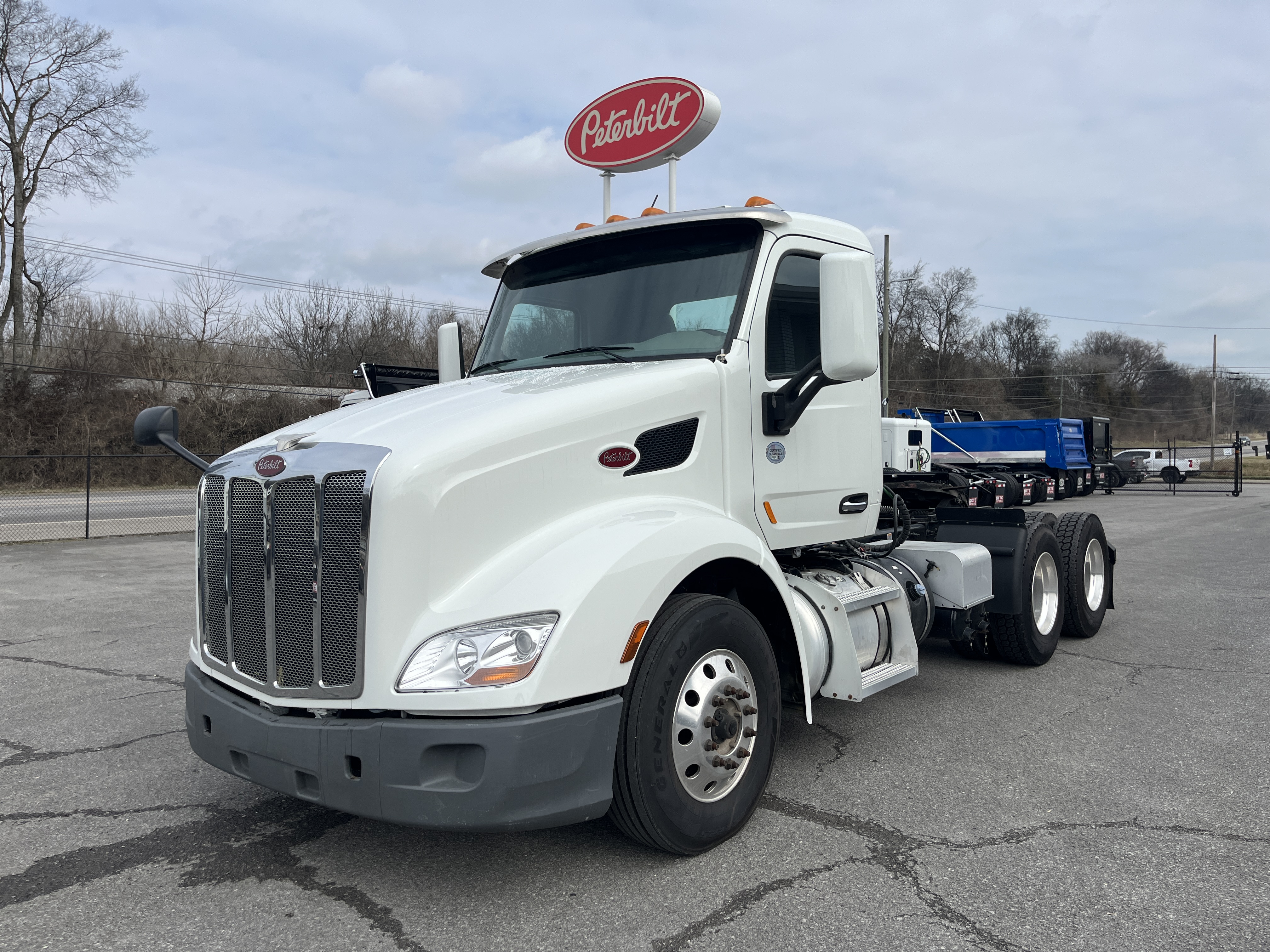 2021 Peterbilt 579