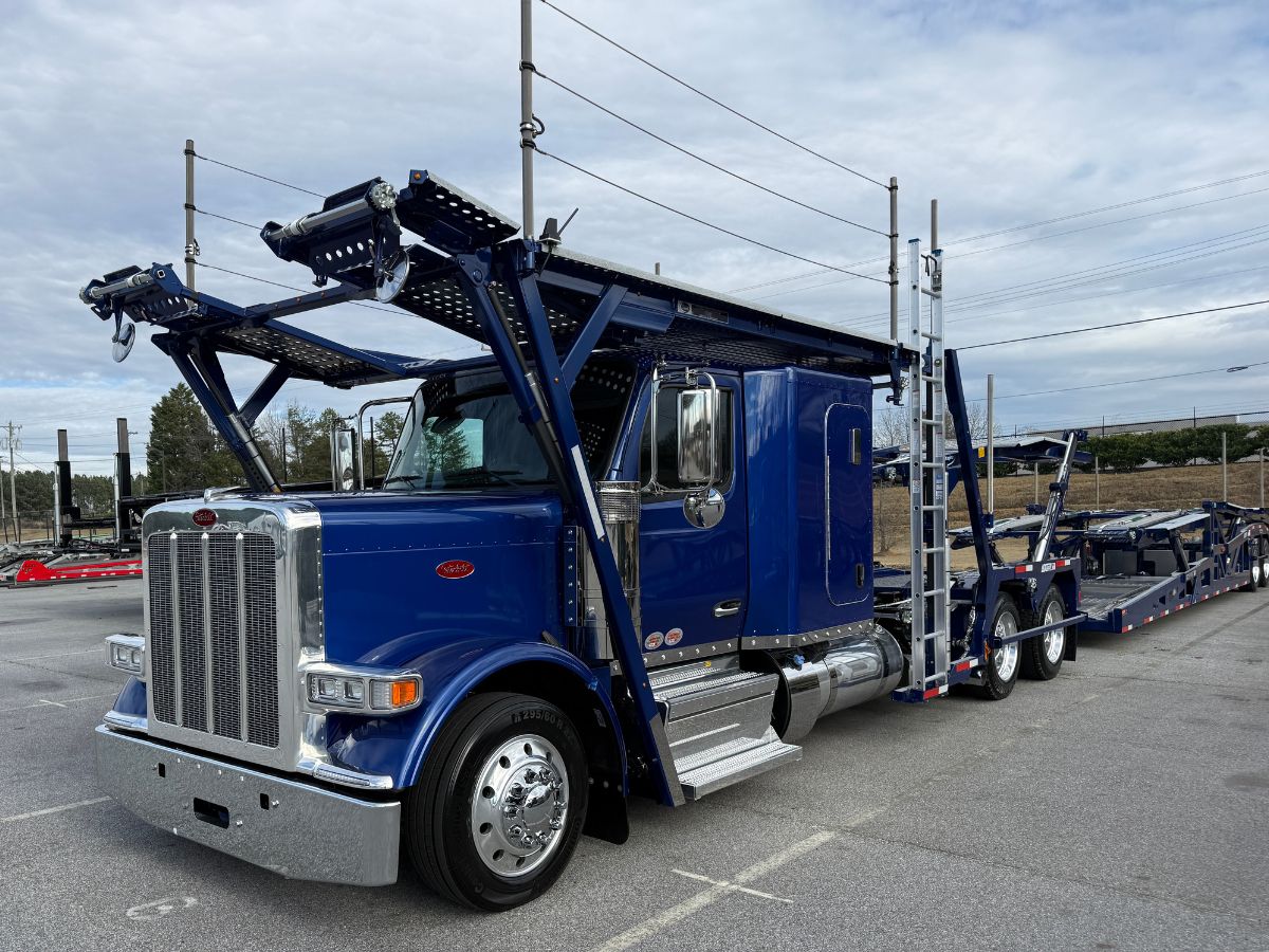 2027 Peterbilt 589