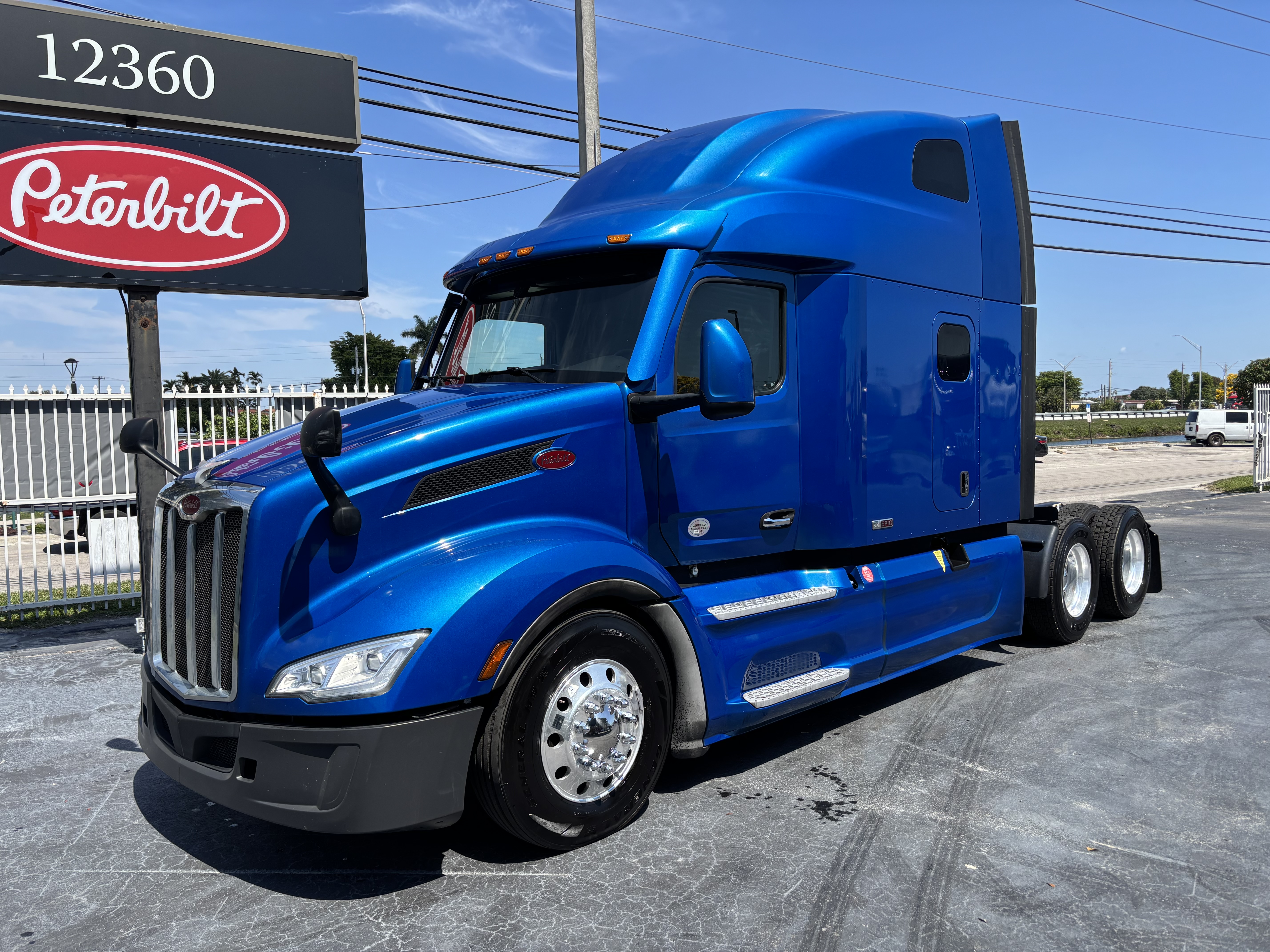 2022 Peterbilt 579
