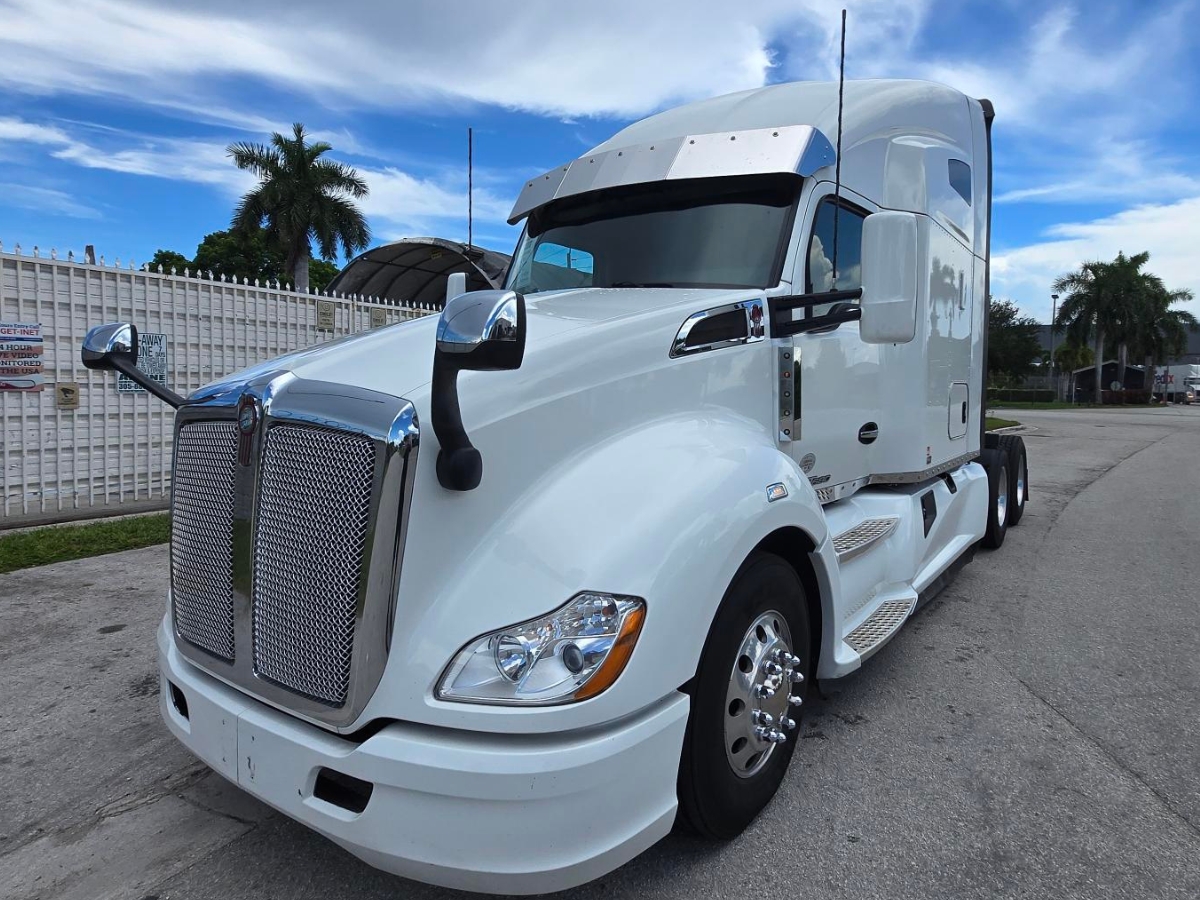 2022 Kenworth T680