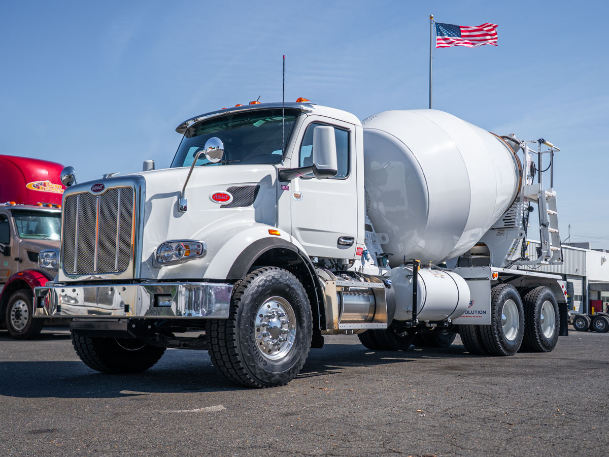 2026 Peterbilt 567