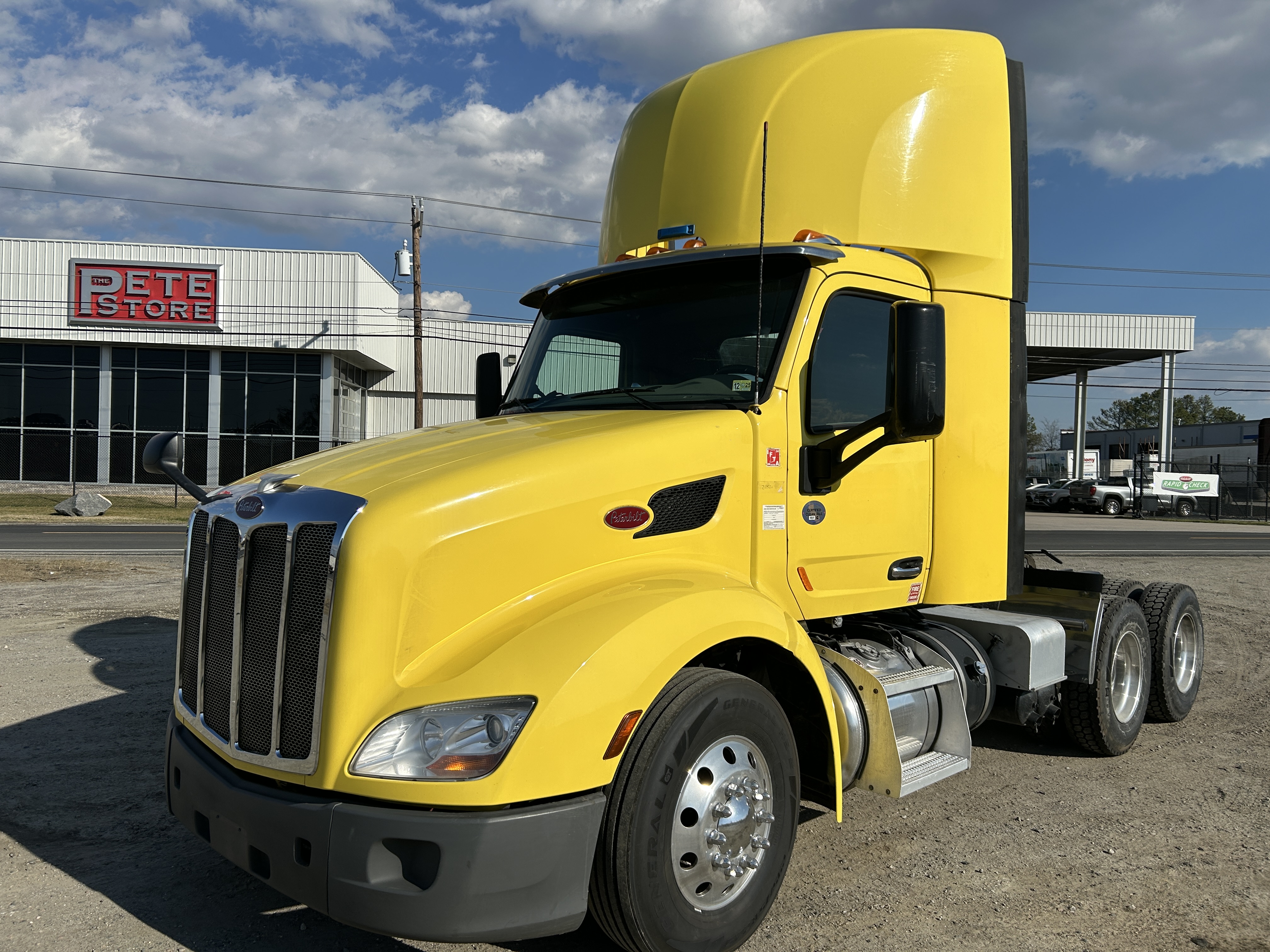 2021 Peterbilt 579